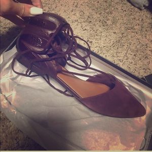 Pointed lace up flats Brand new !